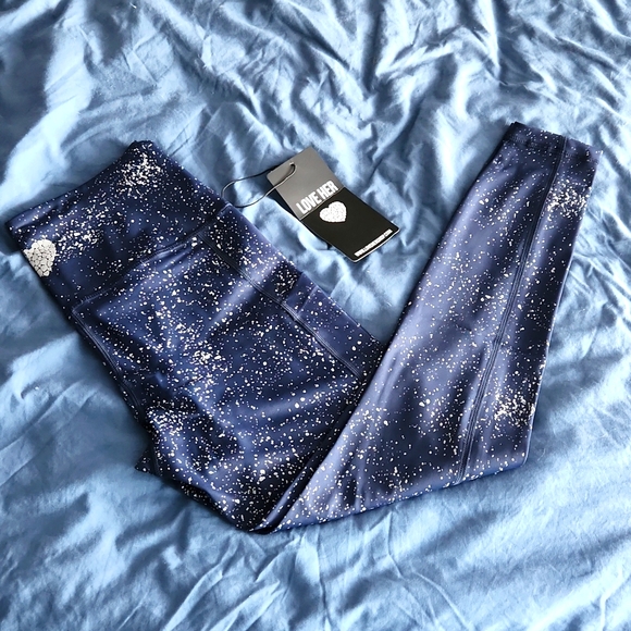 NWT Reflective Galaxy Detail Compression 7/8 Length Leggings - Silver on Navy - Picture 1 of 9